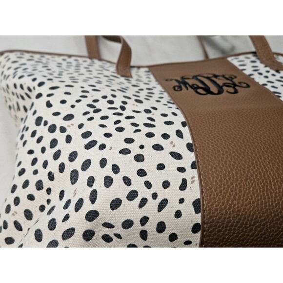 Marley Lilly Monogrammed Spotted Weekender Leopard Print Wide - Picture 4 of 10